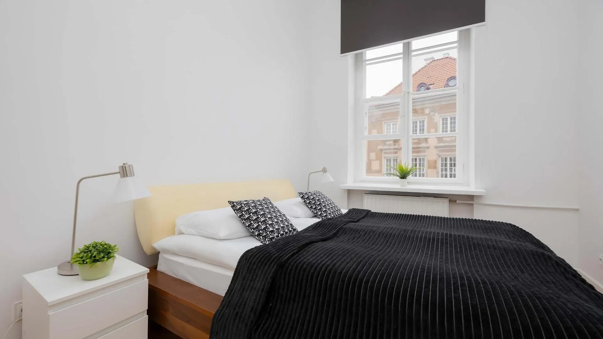 Podwale Cozy Apartment For 6 Guests Warsaw Old Town By Noclegi Renters