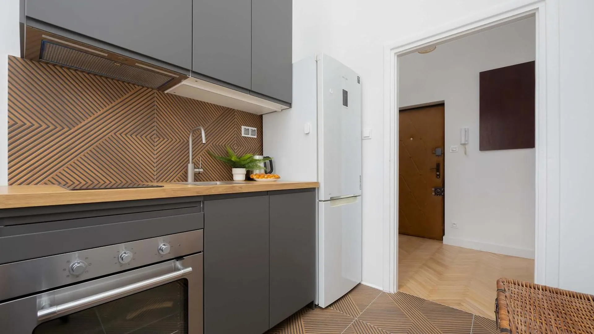Podwale Cozy Apartment For 6 Guests Warsaw Old Town By Noclegi Renters Polsko